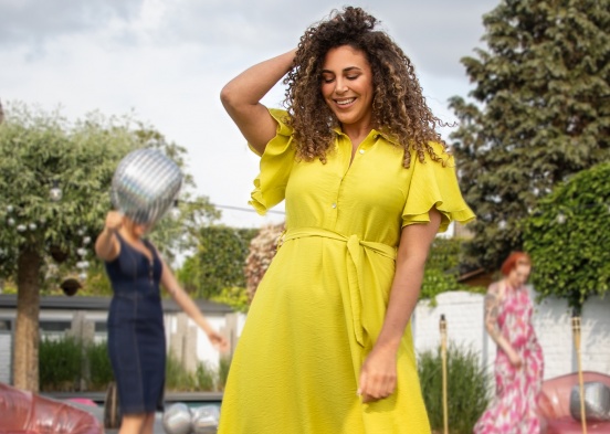 4 Stylish outfits for any outdoor party