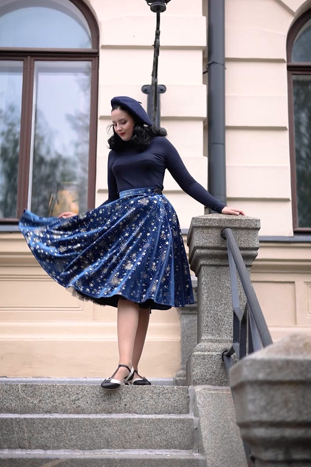 Topvintage Boutique Collection - Topvintage exclusive ~ Adriana Velvet Stars swing rok in middernachtblauw 3