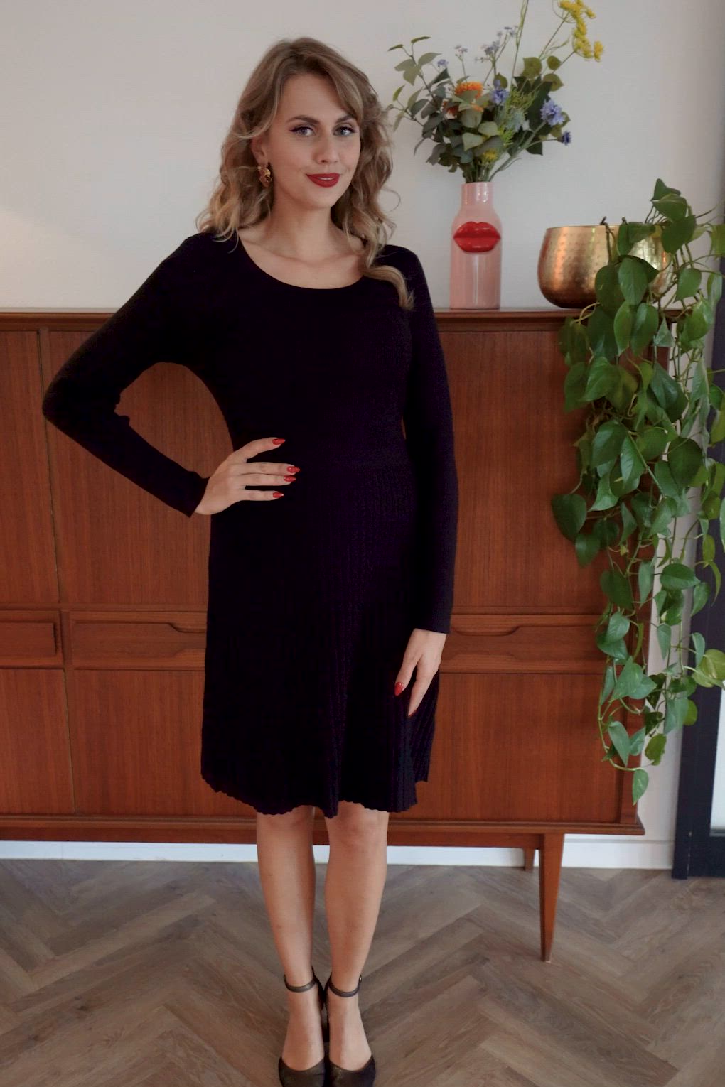 Topvintage Boutique Collection - Topvintage exclusive ~ Nora gebreide jurk in zwart 2