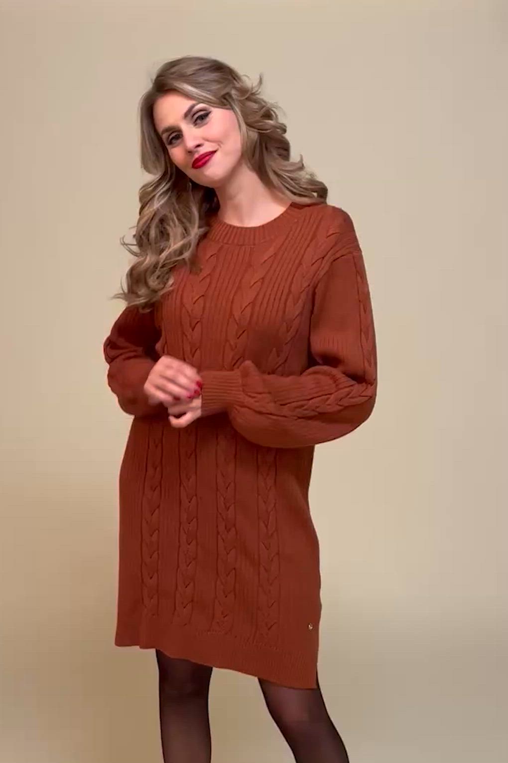 Smashed Lemon - Kim gebreide jurk in cognac 3