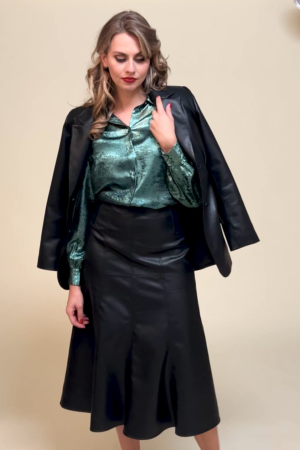 Topvintage Boutique Collection - Topvintage exclusive ~ Lara Faux Leather Midi rok in zwart 3