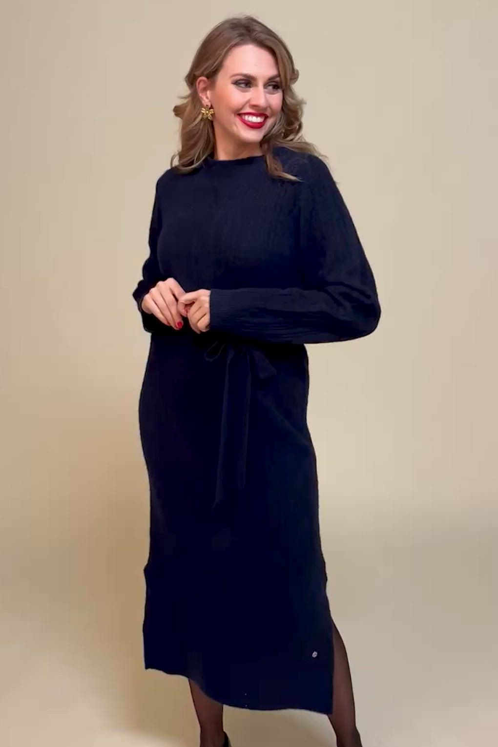 Smashed Lemon - Josie Maxi gebreide jurk in navy 3