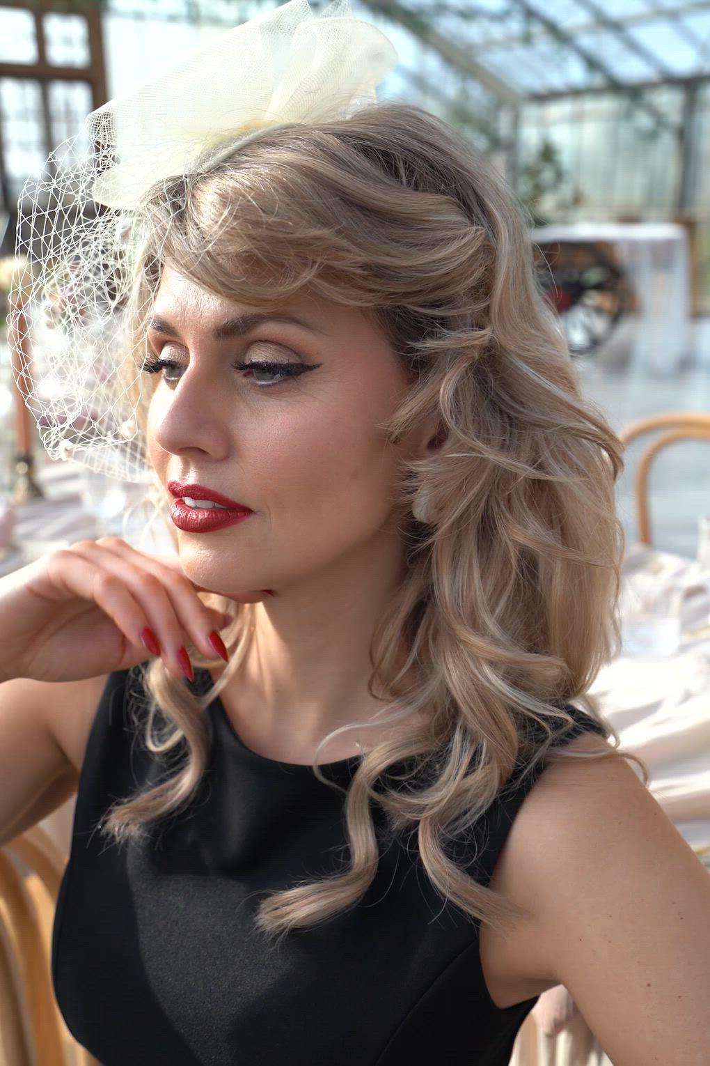 Banned Retro - Bree Fascinator in crème 2