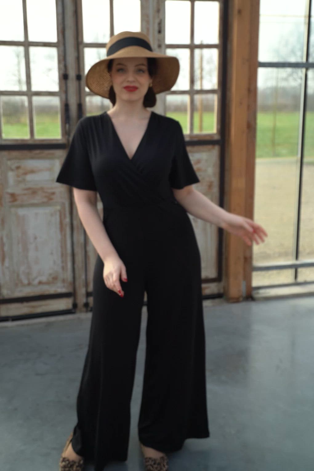 Surkana - Lottie Crossover jumpsuit in zwart 3