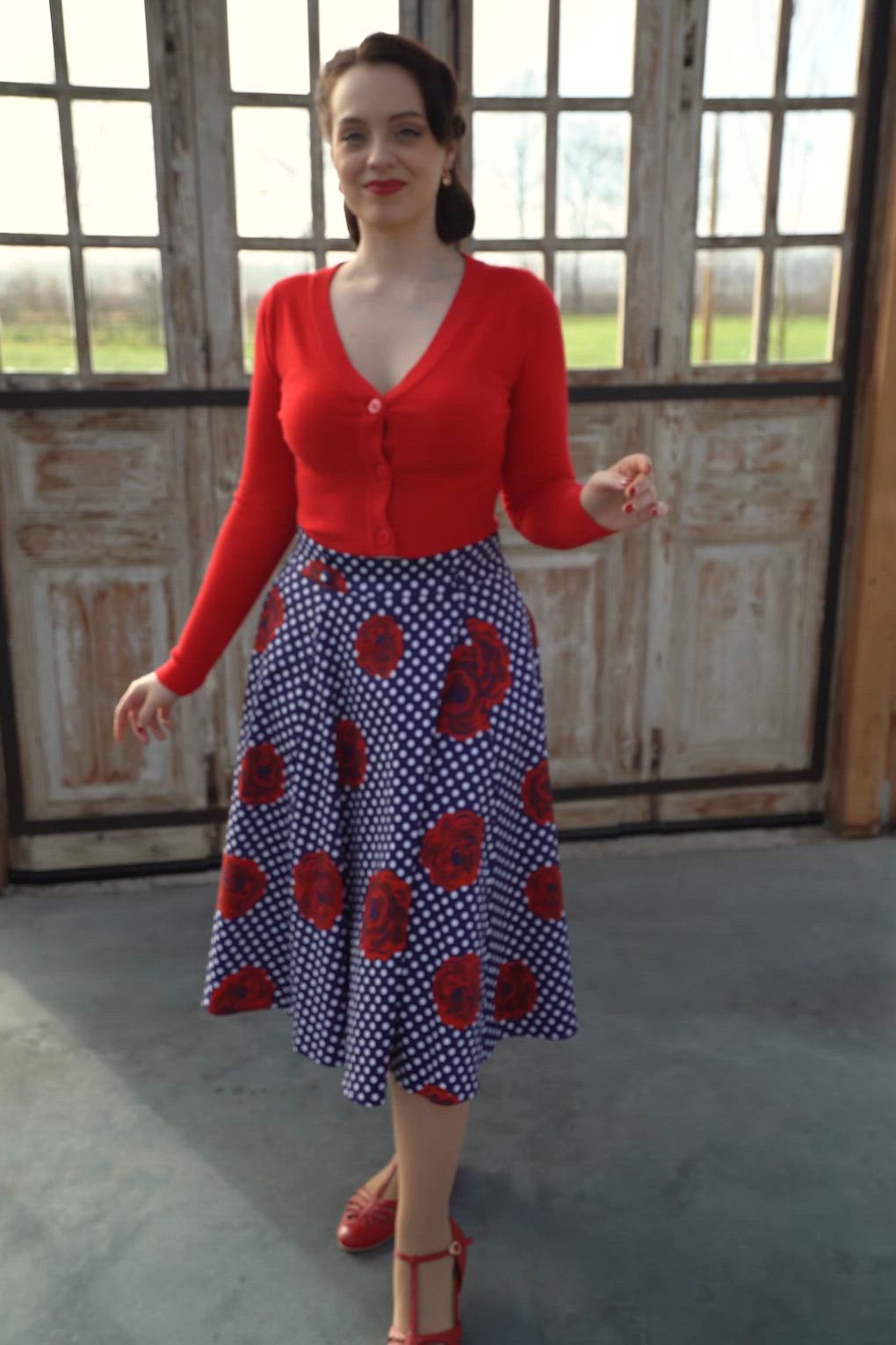 Hearts & Roses - Topvintage exclusive - Dotty Rose swing rok in marineblauw 2