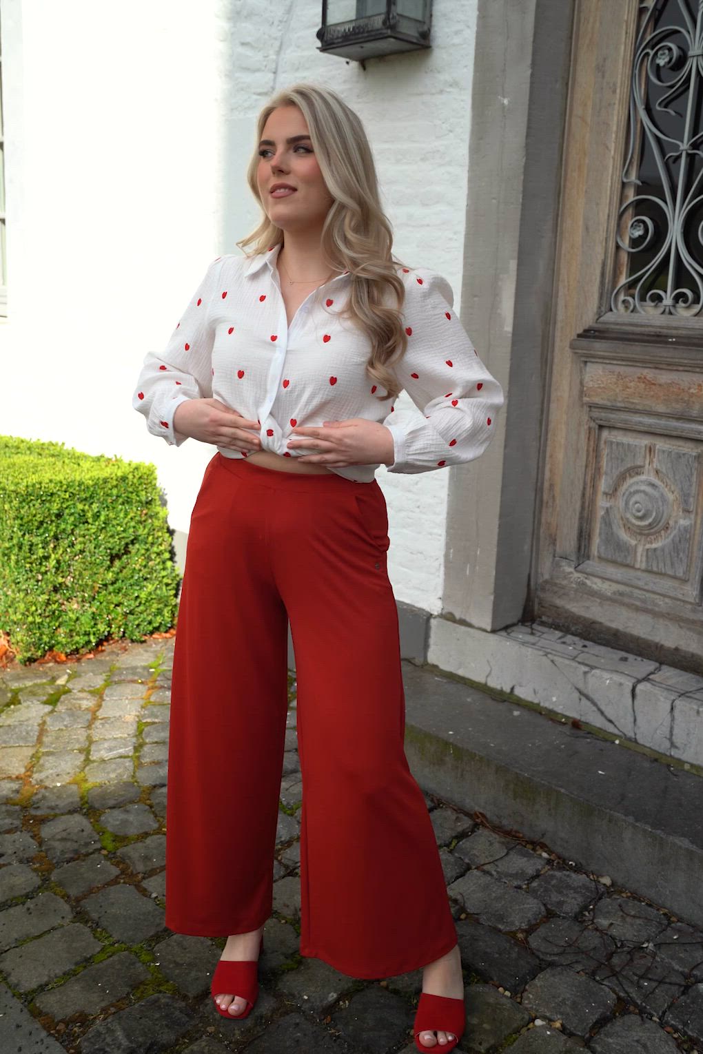 Tamaris - Bold Moves suède muiltjes in rood 3