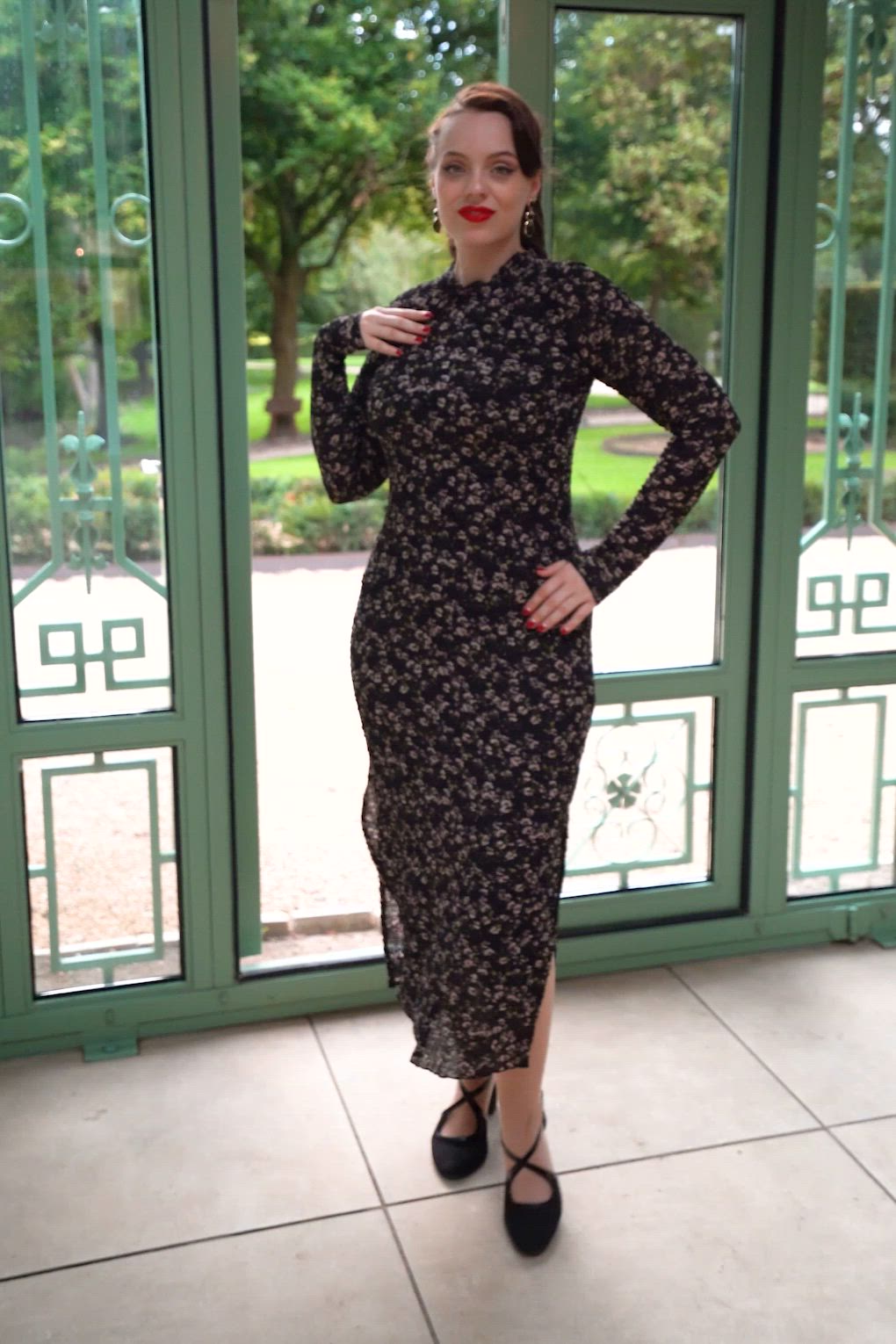 Wild Pony - Robe midi Petal Pop en noir 5