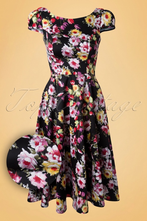 Hearts & Roses - 50s Daisy Floral Swing Dress in Black  2