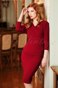 Zoe Vine - 50s Marilyn Wiggle Dress in Red