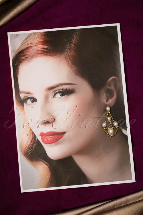 Darling Divine - 30s Myrtle Pearly Earrings in Gold 2