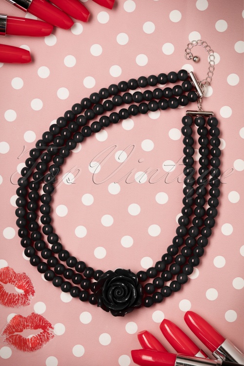 Collectif Clothing - 50s Pretty Rose Pearl Necklace in Black