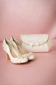 Ruby Shoo - 50s Amy Pumps in Cream 10