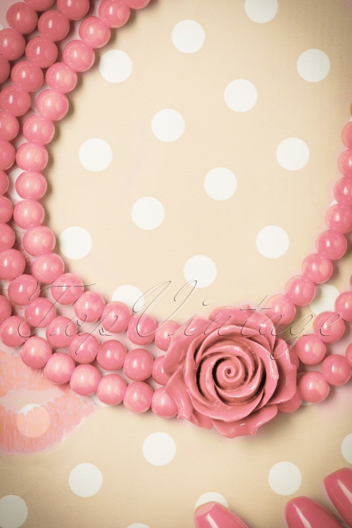 Collectif Clothing - 50s Pretty Rose Pearl Necklace in Pink 3