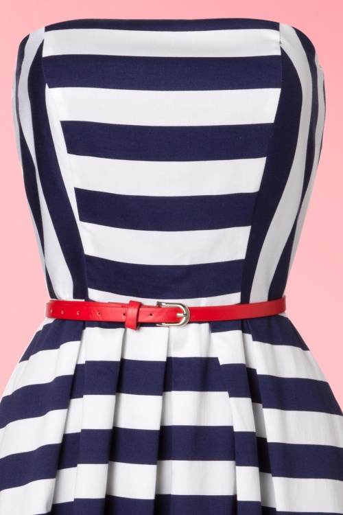 Dolly and Dotty - Lana Stripes Trägerloses Swing-Kleid in Navy und Weiß 7