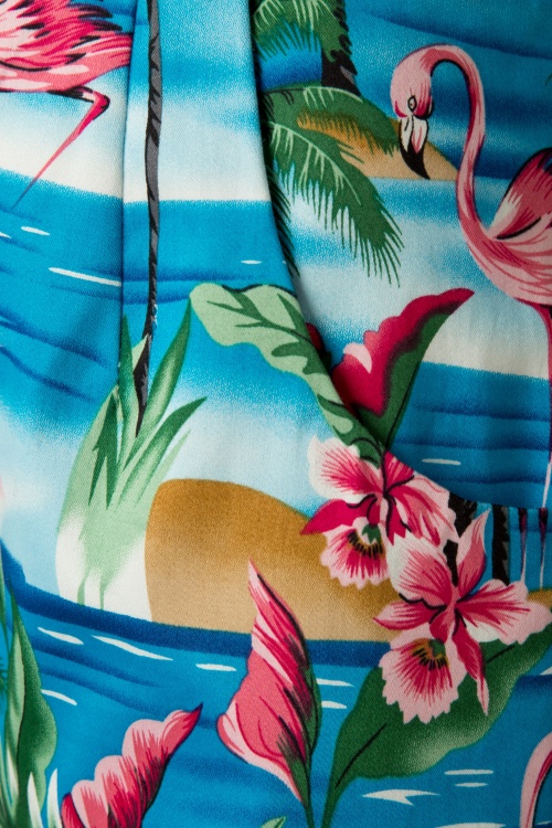 Collectif Clothing - Ayana Flamingo Island Shorts Années 50 en Bleu 3