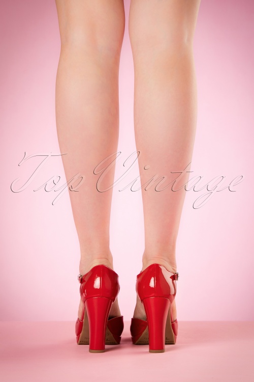 Tamaris - 60s Phoebe Lacquer T-Strap Pumps in Red 4