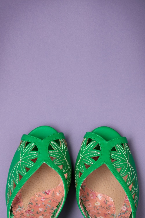 Bettie Page Shoes - Willow Mary Jane Pumps années 50 en Vert 3