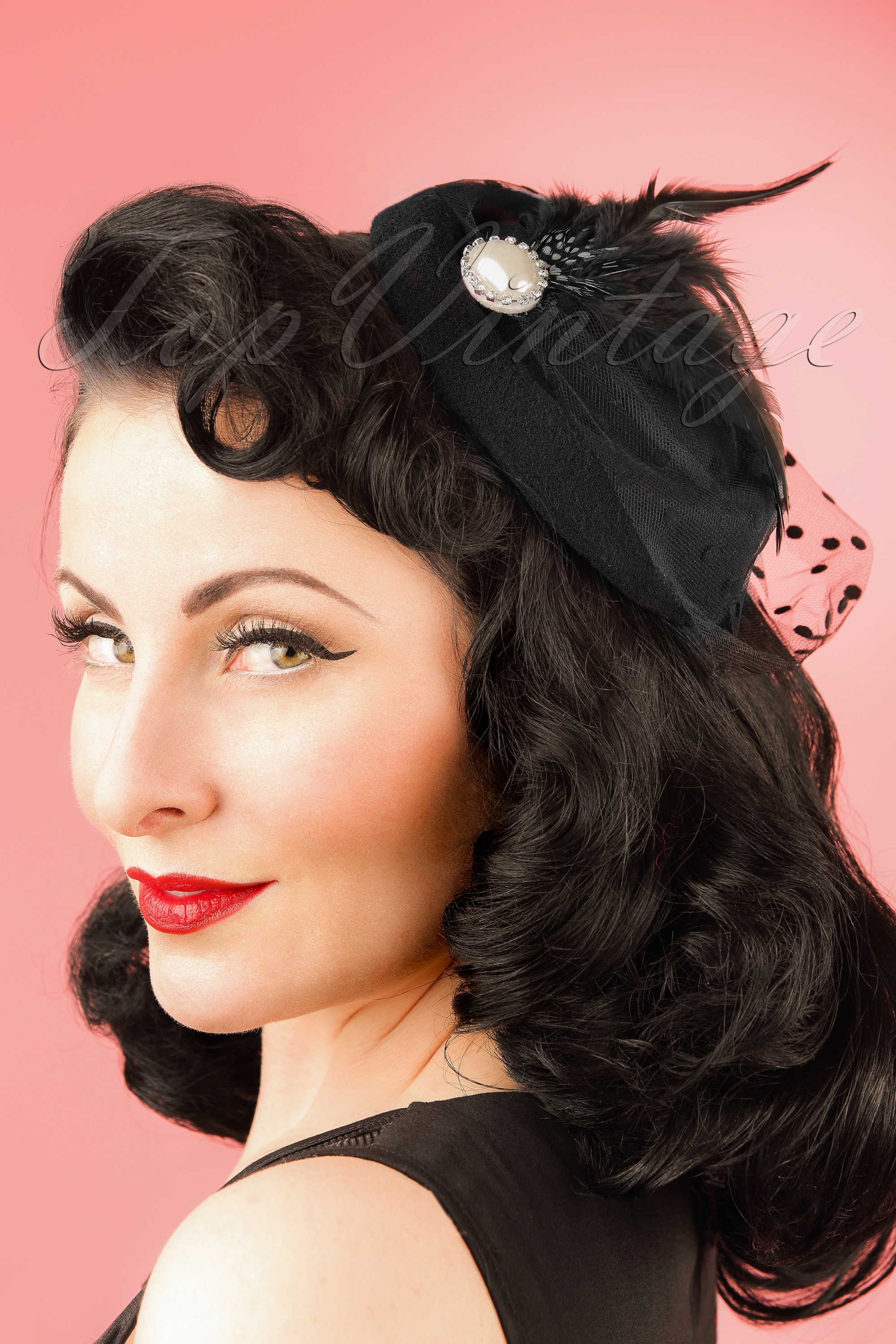 Banned Retro - Allemaal een droomfascinator in zwart