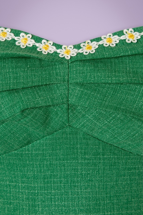 Vixen - 50s Delilah Daisy Swing Dress in Green 4