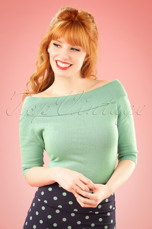 Collectif Clothing - 50s Bridgette Knitted Top in Antique Green