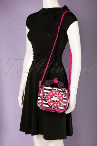 Betsey Johnson - Kitsch Mini Telefontasche in Pink 9