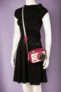Betsey Johnson - Kitsch Close Up Camera Bag Années 60 en Rose 10