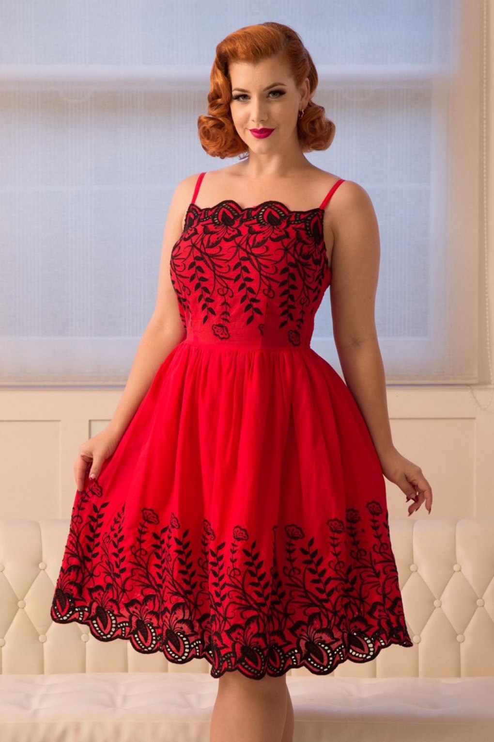 Scarlett Swing Dress Années 50 En Rouge