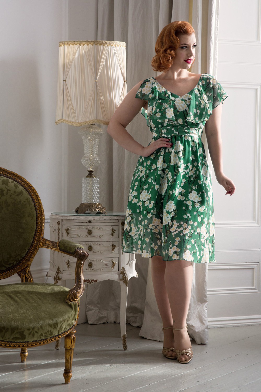 Vixen - Agatha bloemen swingjurk in groen 2