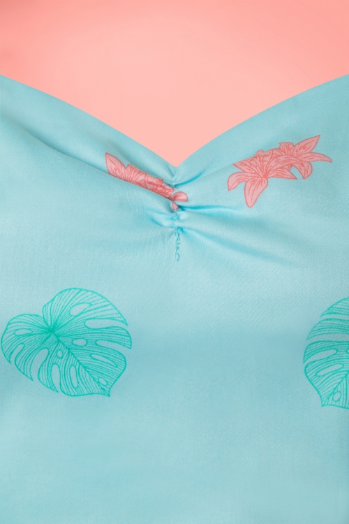 Banned Retro - 50s Time Lapse Flamingo Top in Light Blue 3