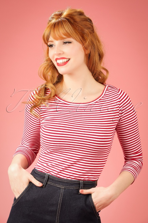 Collectif Clothing - 50s Martina Thin Stripe Boat Neck T-shirt in Navy