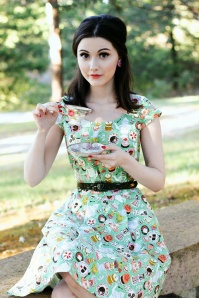 Retrolicious - 50s Mad Tea Party Dress in Green 4