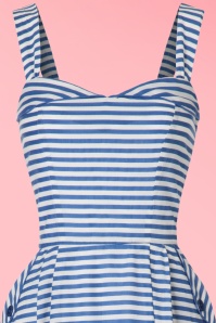 Emily and Fin - Pippa Striped Dress Années 50 en Bleu et Blanc 4