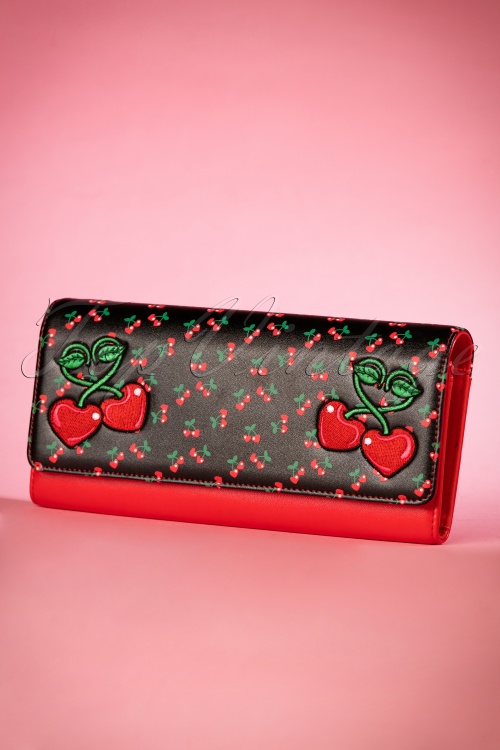 Banned Retro - 50s Fierceness Cherry Clutch in Black and Red 2