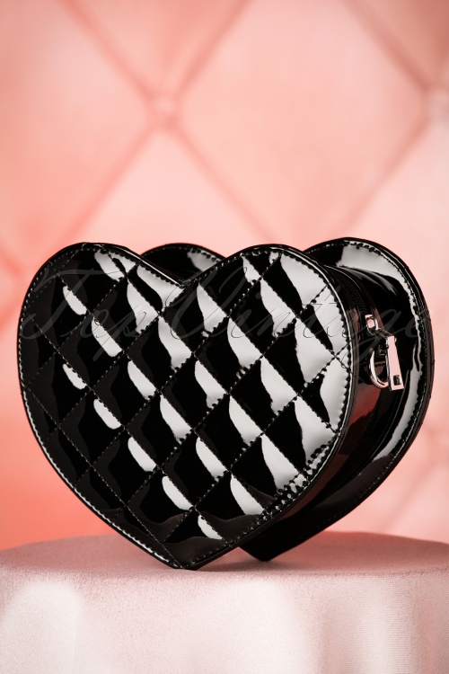 Vixen - 60s Eliza Lacquer Heart Handbag in Black 2