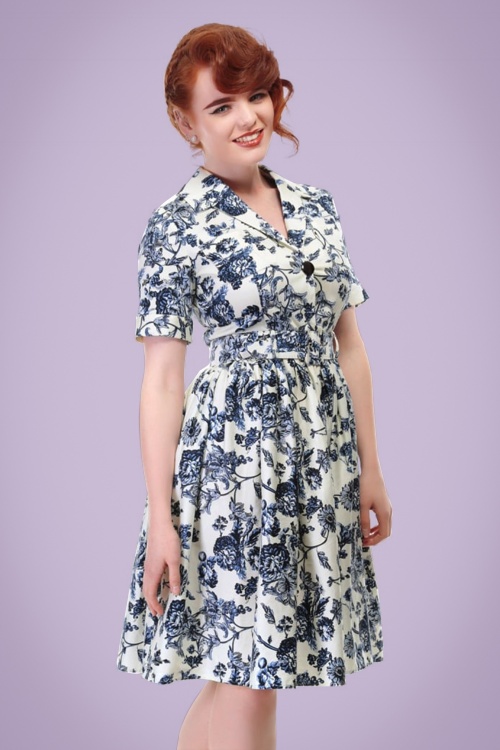 Collectif Clothing - 50s Janet Toile Floral Shirt Dress in White and Blue 9