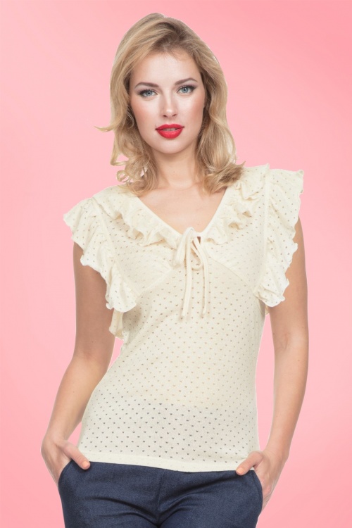 Vixen - 50s Francine Ruffled Top in Cream