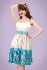 Collectif Clothing - Jade Seashell Border Swing Dress Années 50 en Crème 8