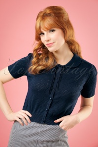 Banned Retro - 60s Snow Bird Blouse in Night Blue