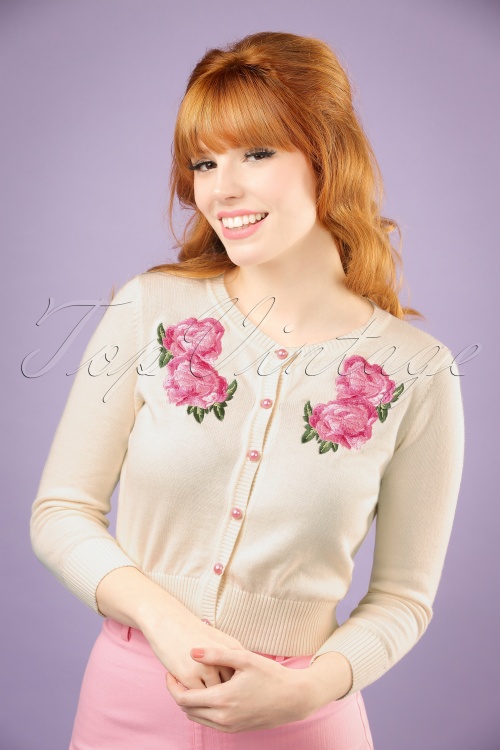 Collectif Clothing - Jessie Floral Cardigan in Elfenbein