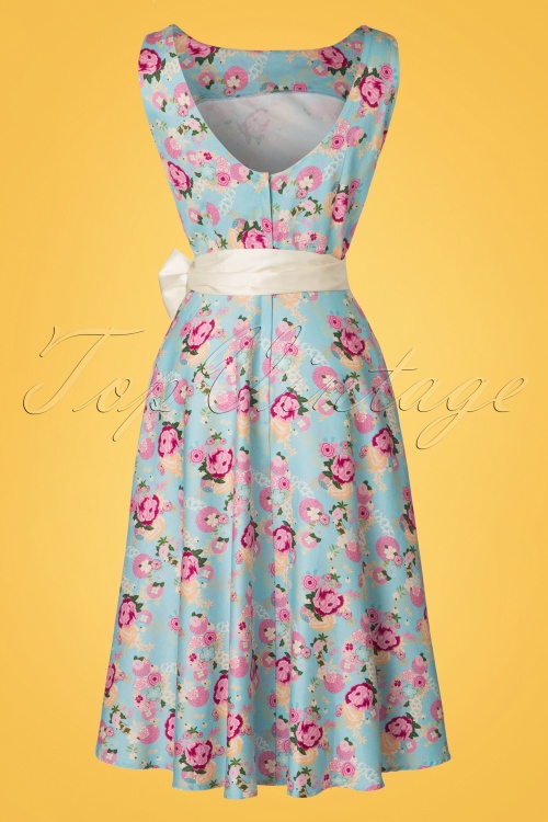 Collectif Clothing - Margaret Peony Floral Swing-jurk in lichtblauw 6