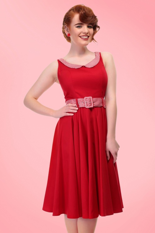 Collectif Clothing - Kitty Gingham Swing Dress Années 50 en Rouge Foncé 4