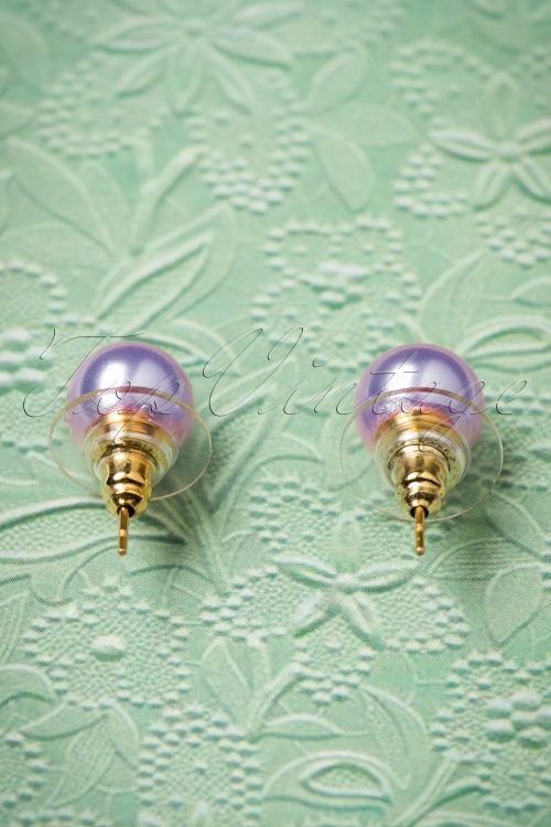 Collectif Clothing - Dainty Pearl Earrings Années 50 en Lilas 3
