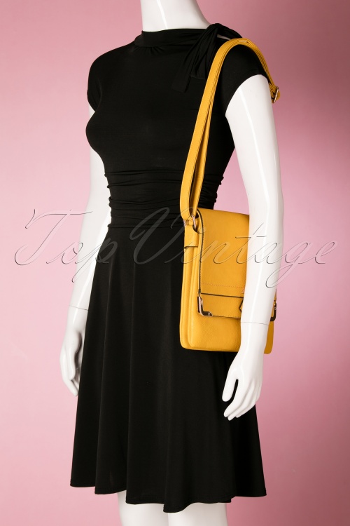 La Parisienne - 60s Francis Bow Shoulder Bag in Mustard 7