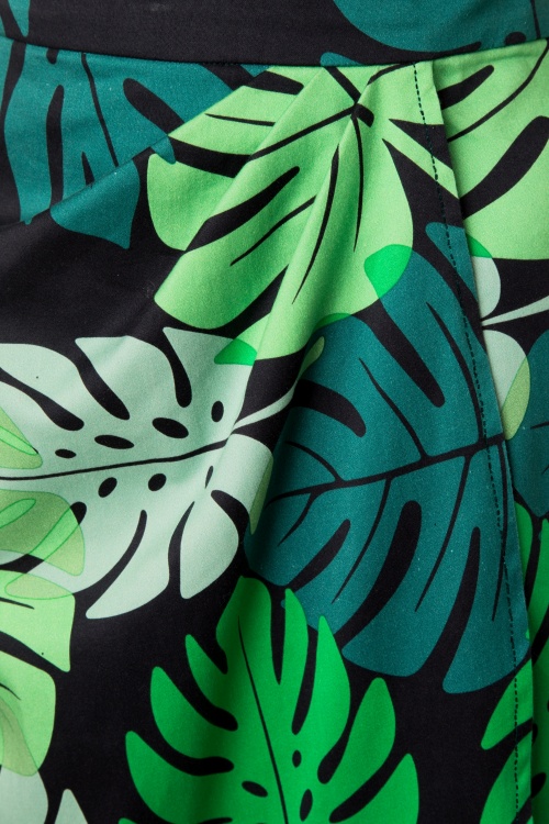 Collectif Clothing - 50s Kala Tahiti Palm Sarong Skirt in Green 3