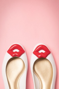 Petite Jolie - Kus mijn lippen platte schoenen in wit 4
