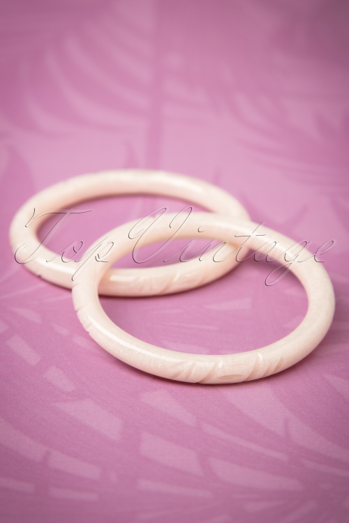Splendette - TopVintage Exclusive ~ 20s Augusta Pearl Carved Bangles Set in Ivory 2