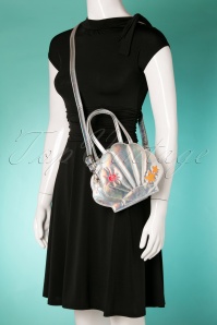 Banned Retro - 60s Ariel Bag in Holographic Silver 7