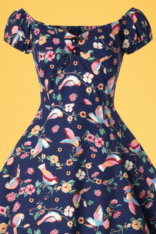 Collectif Clothing - Dolores Charming Birds Doll Dress Années 50 en Bleu Foncé 5