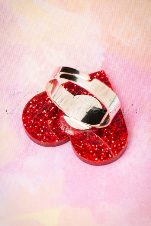 FromNicLove - 60s Love Me Tender Ring in Red Glitter 3