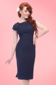 Collectif Clothing - 50s Nyoko Fishtail Pencil Dress in Navy 3